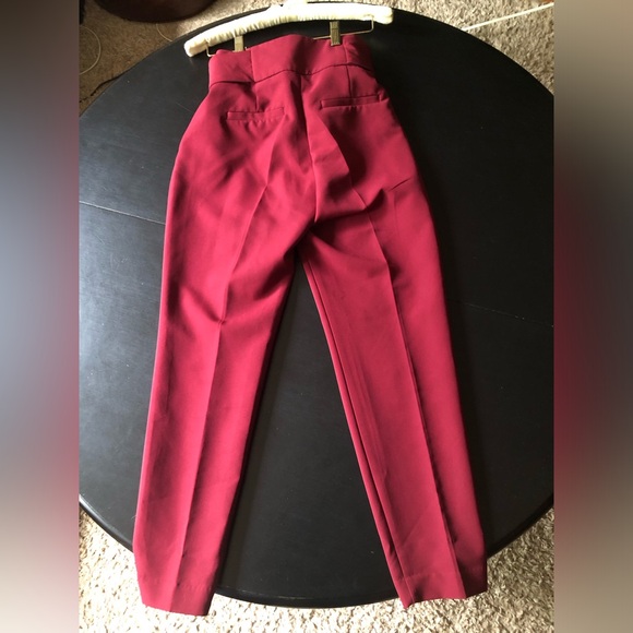 Women’s Cranberry Dress Pants Size 00 ✨ - Picture 2 of 5